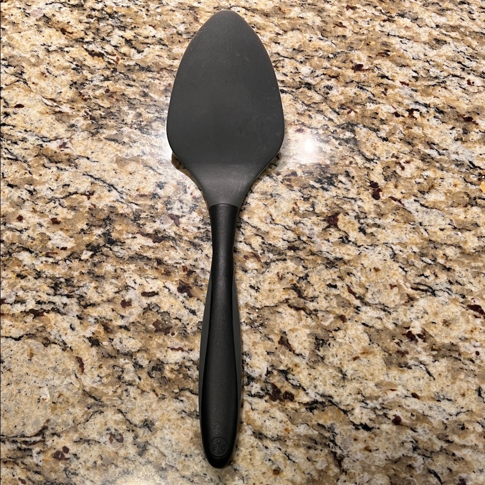 Pampered Chef Silicone Egg Turner - Picture 4 of 4